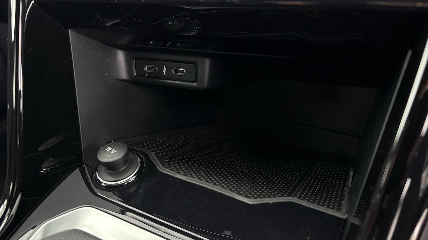 Used Volkswagen T-Roc 2022 for sale - 77918066: Photo 26