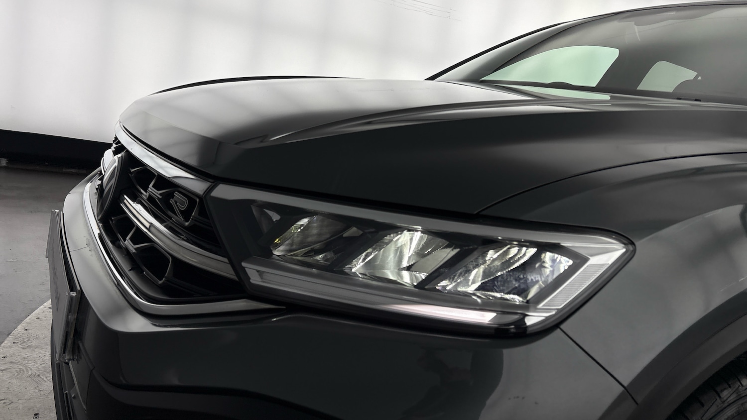 Used Volkswagen T-Roc 2022 for sale - 77918066: Photo 42