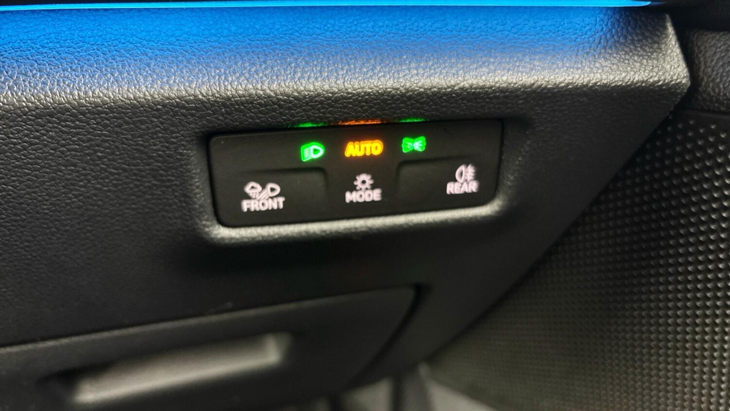 Used Volkswagen Touran 2025 for sale - 77776579: Photo 20