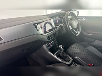 Used Volkswagen Polo 2024 for sale - 78459985: Photo