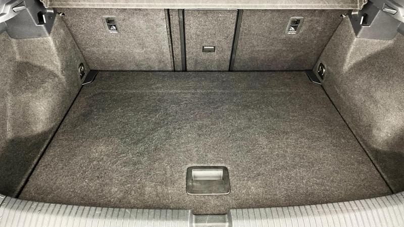 Used Volkswagen T-Roc 2022 for sale - 75718131: Photo 31