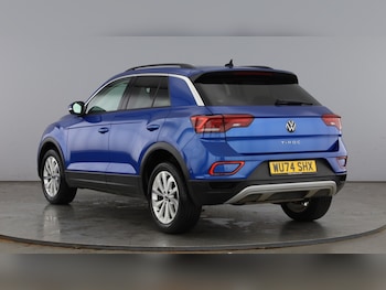 Used Volkswagen T-Roc 2024 for sale - 78106506: Photo