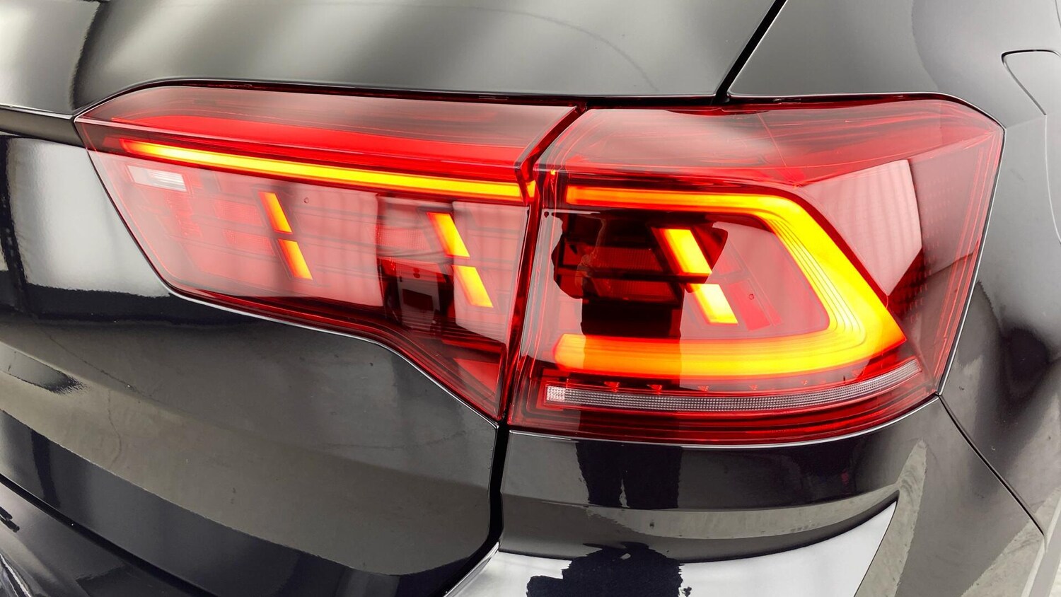 Used Volkswagen T-Roc 2025 for sale - 77813491: Photo 28