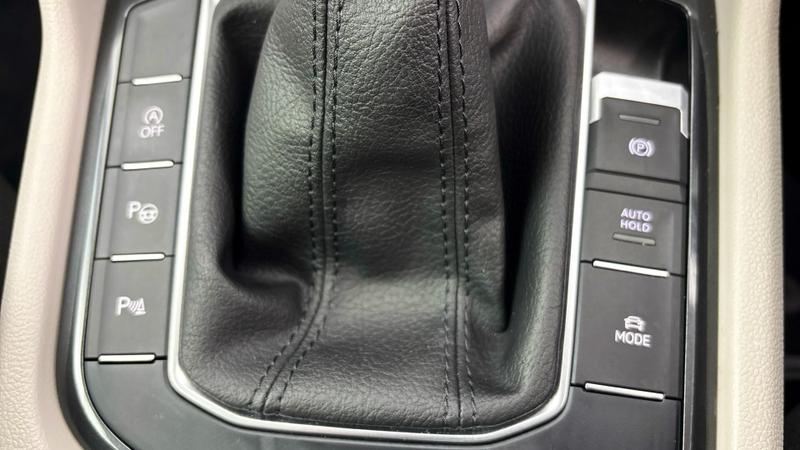 Used Volkswagen Tiguan 2022 for sale - 76931208: Photo 25