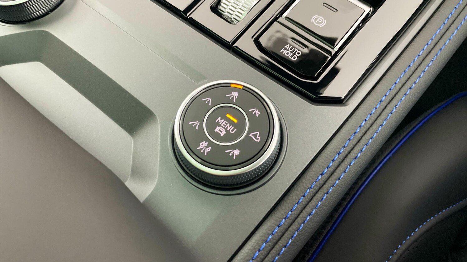 Used Volkswagen Touareg 2025 for sale - 77701416: Photo 28