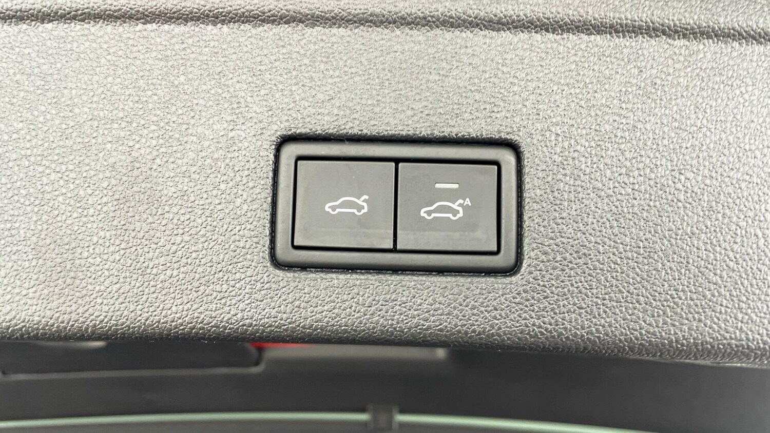 Used Volkswagen Touareg 2025 for sale - 77701416: Photo 38