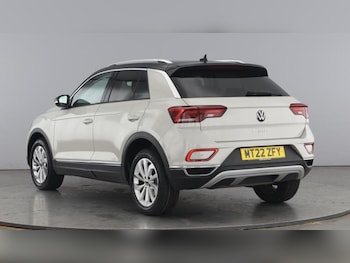 Used Volkswagen T-Roc 2022 for sale - 75604543: Photo