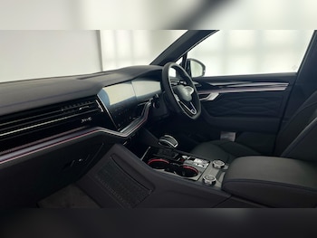 Used Volkswagen Touareg 2025 for sale - 77515651: Photo