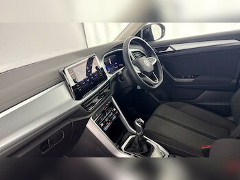 Used Volkswagen T-Roc 2023 for sale - 78467990: Photo