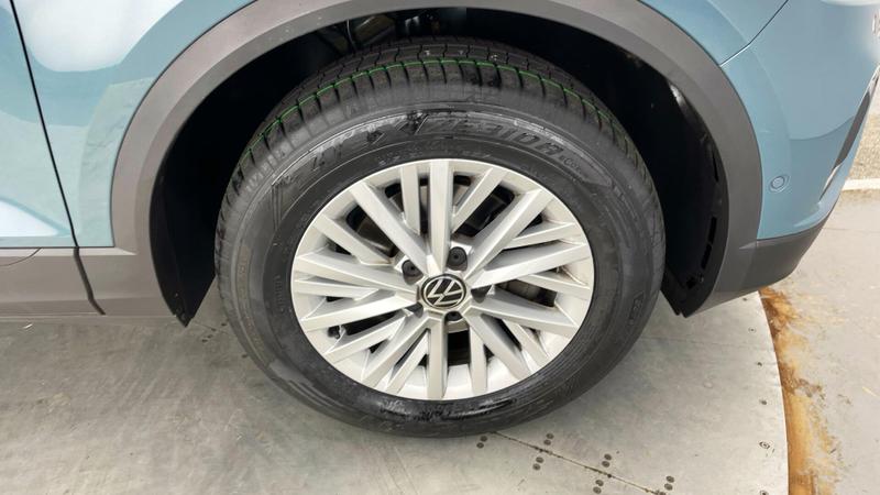 Used Volkswagen T-Roc 2024 for sale - 75985174: Photo 5
