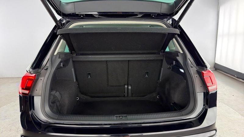 Used Volkswagen Tiguan 2022 for sale - 77435136: Photo 32