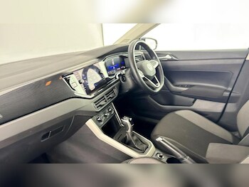 Used Volkswagen Polo 2022 for sale - 77363516: Photo