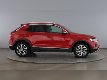 Used Volkswagen T-Roc 2022 for sale - 79448191: Photo