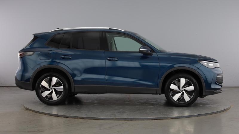 Used Volkswagen Tiguan 2025 for sale - 75945290: Photo 4