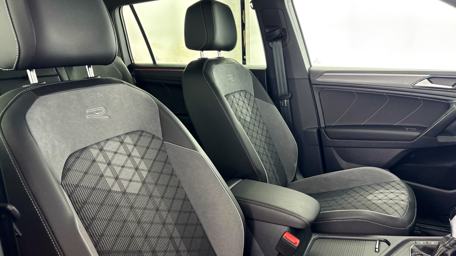 Used Volkswagen Tiguan Allspace 2025 for sale - 77602594: Photo 20