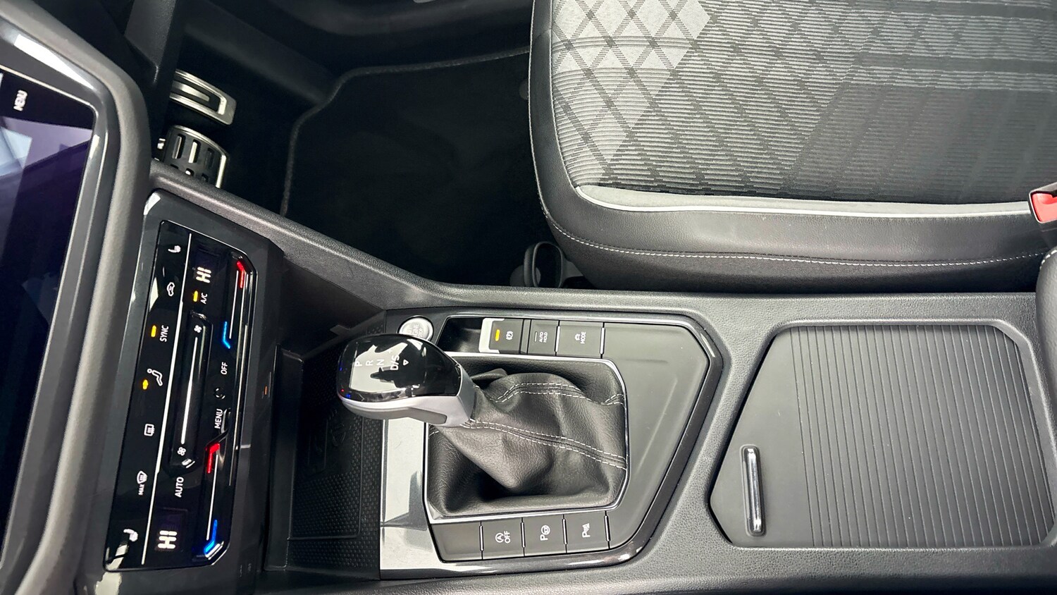 Used Volkswagen Tiguan Allspace 2025 for sale - 77602594: Photo 34