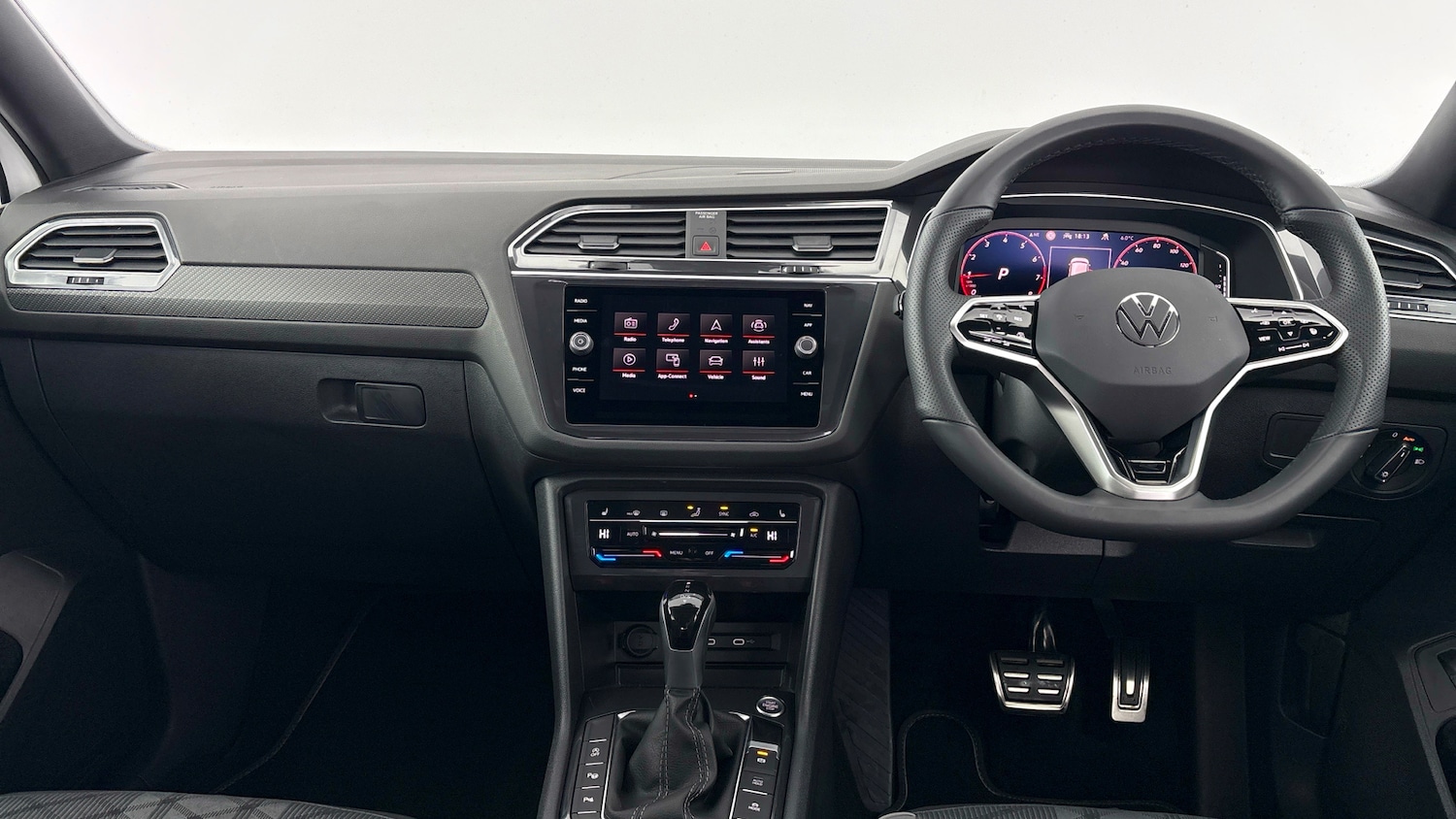 Used Volkswagen Tiguan Allspace 2025 for sale - 77602594: Photo 9