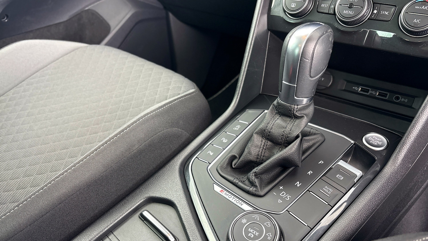 Used Volkswagen Tiguan 2019 for sale - 77896389: Photo 25