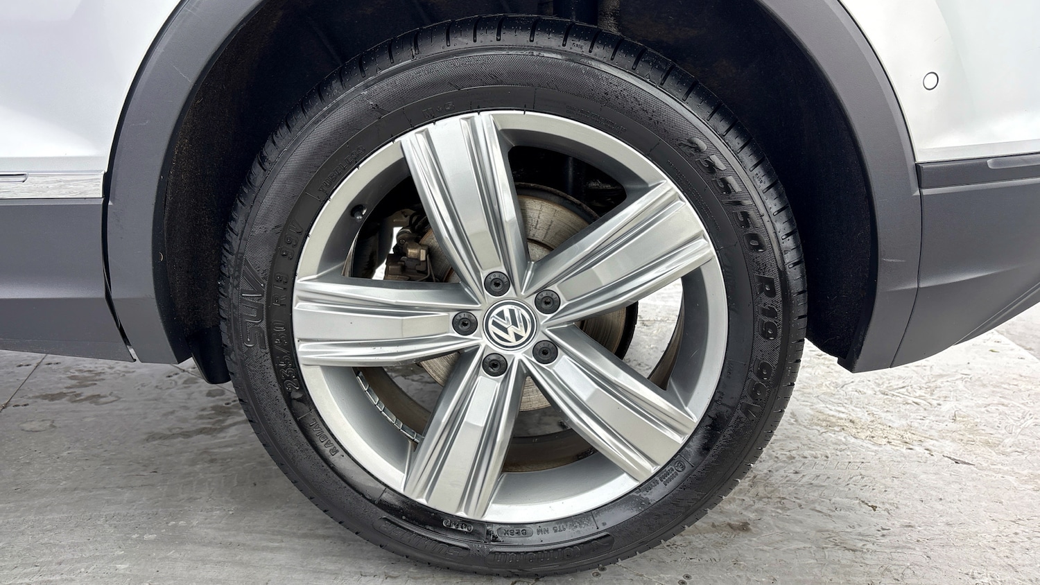 Used Volkswagen Tiguan 2019 for sale - 77896389: Photo 35