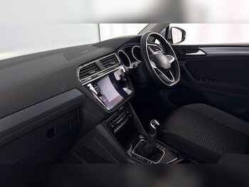 Used Volkswagen Tiguan 2021 for sale - 77708355: Photo