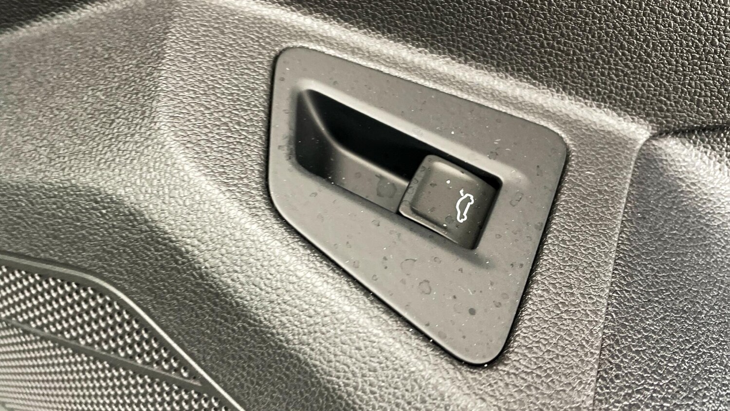 Used Volkswagen Touareg 2025 for sale - 77781929: Photo 17