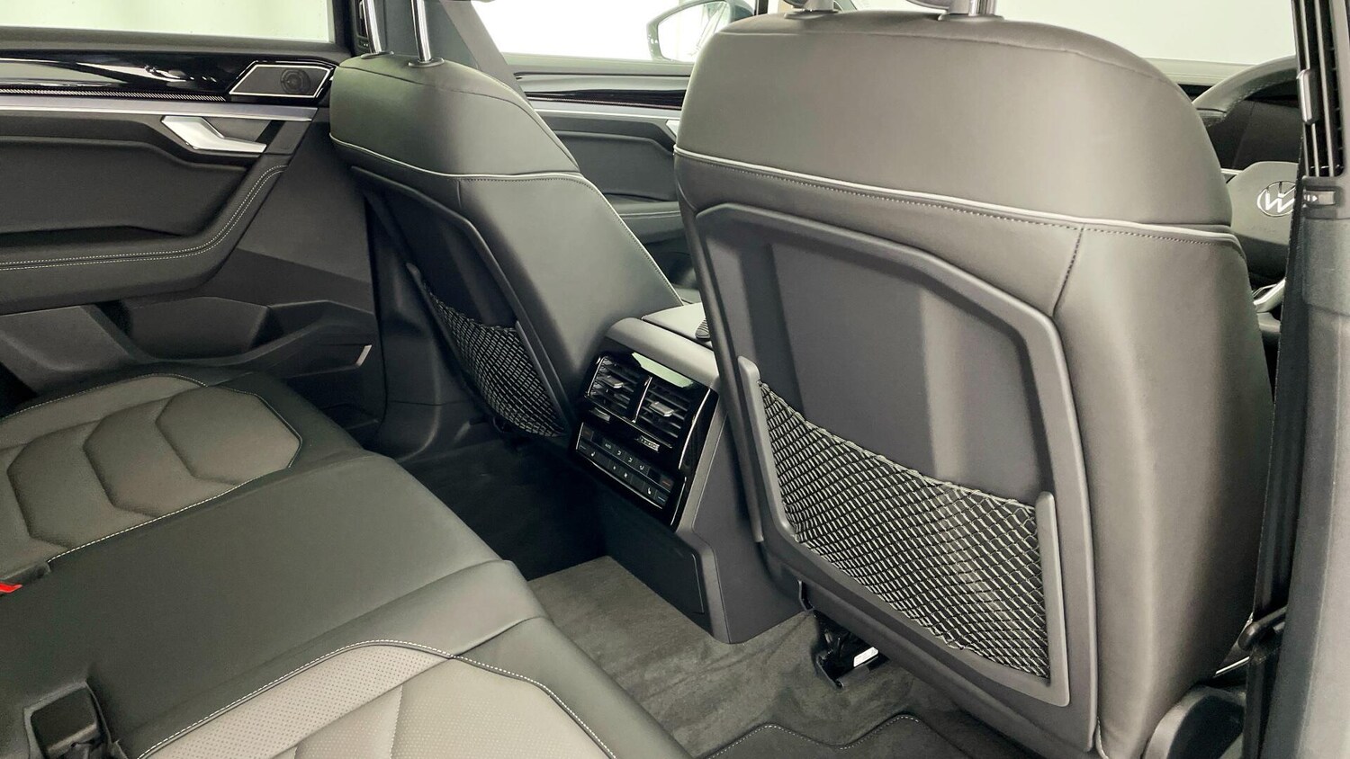 Used Volkswagen Touareg 2025 for sale - 77781929: Photo 21