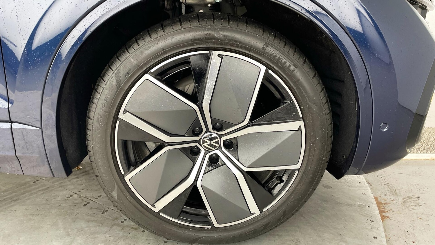 Used Volkswagen Touareg 2025 for sale - 77781929: Photo 5