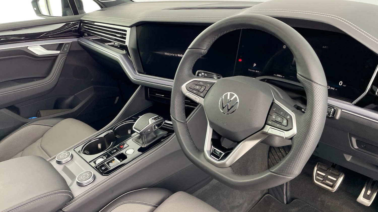 Used Volkswagen Touareg 2025 for sale - 77781929: Photo 6