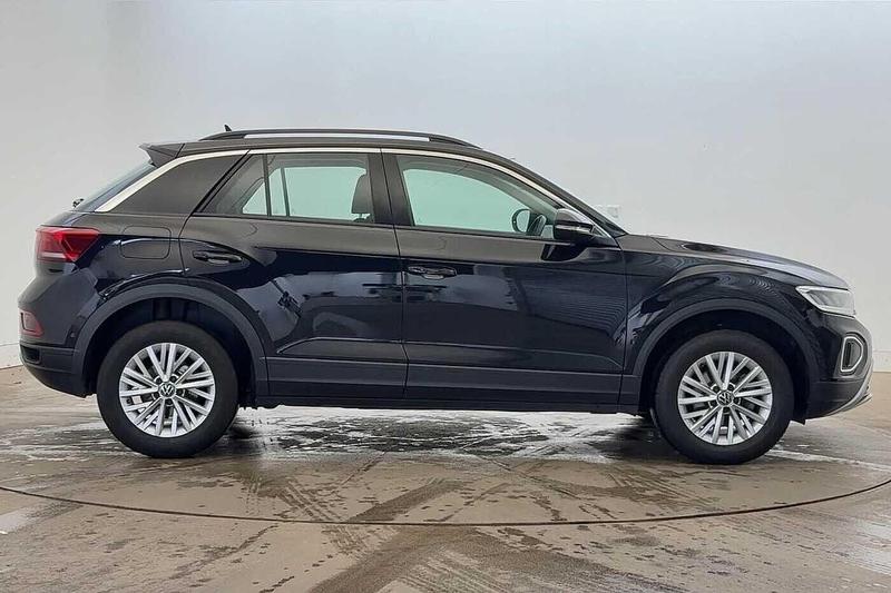Used Volkswagen T-Roc 2024 for sale - 76064623: Photo 4