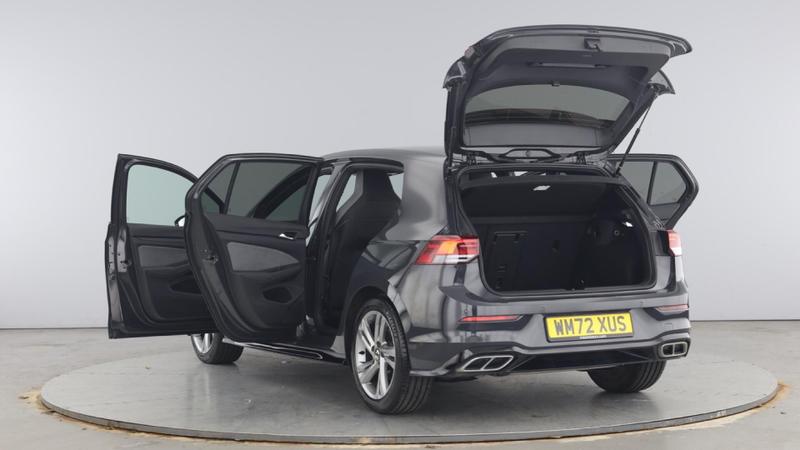 Used Volkswagen Golf 2023 for sale - 75985183: Photo 11