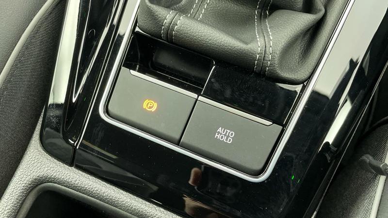 Used Volkswagen Golf 2023 for sale - 75985183: Photo 13