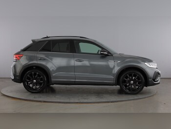 Used Volkswagen T-Roc 2022 for sale - 78028097: Photo