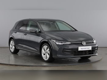 Used Volkswagen Golf 2024 for sale - 77363517: Photo