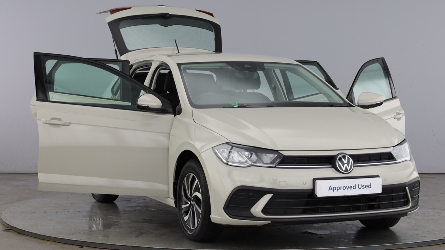 Used Volkswagen Polo 2023 for sale - 77602602: Photo 10