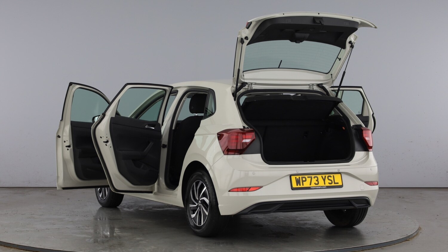 Used Volkswagen Polo 2023 for sale - 77602602: Photo 12