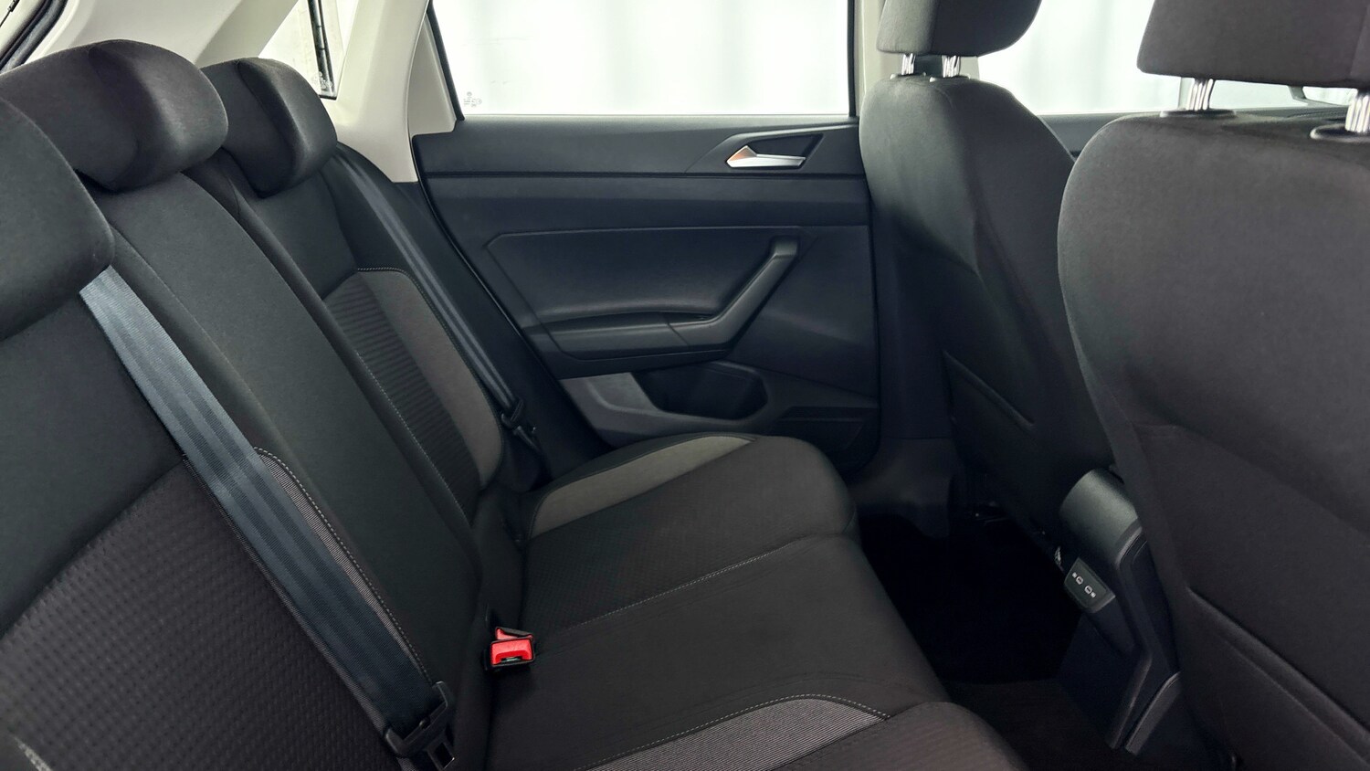 Used Volkswagen Polo 2023 for sale - 77602602: Photo 23