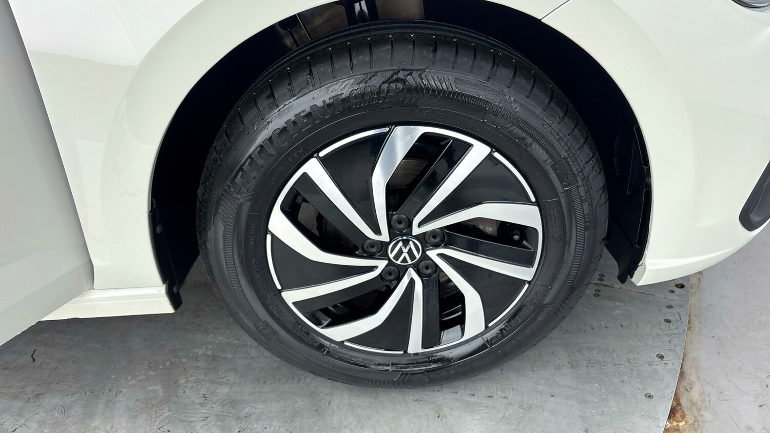 Used Volkswagen Polo 2023 for sale - 77602602: Photo 5