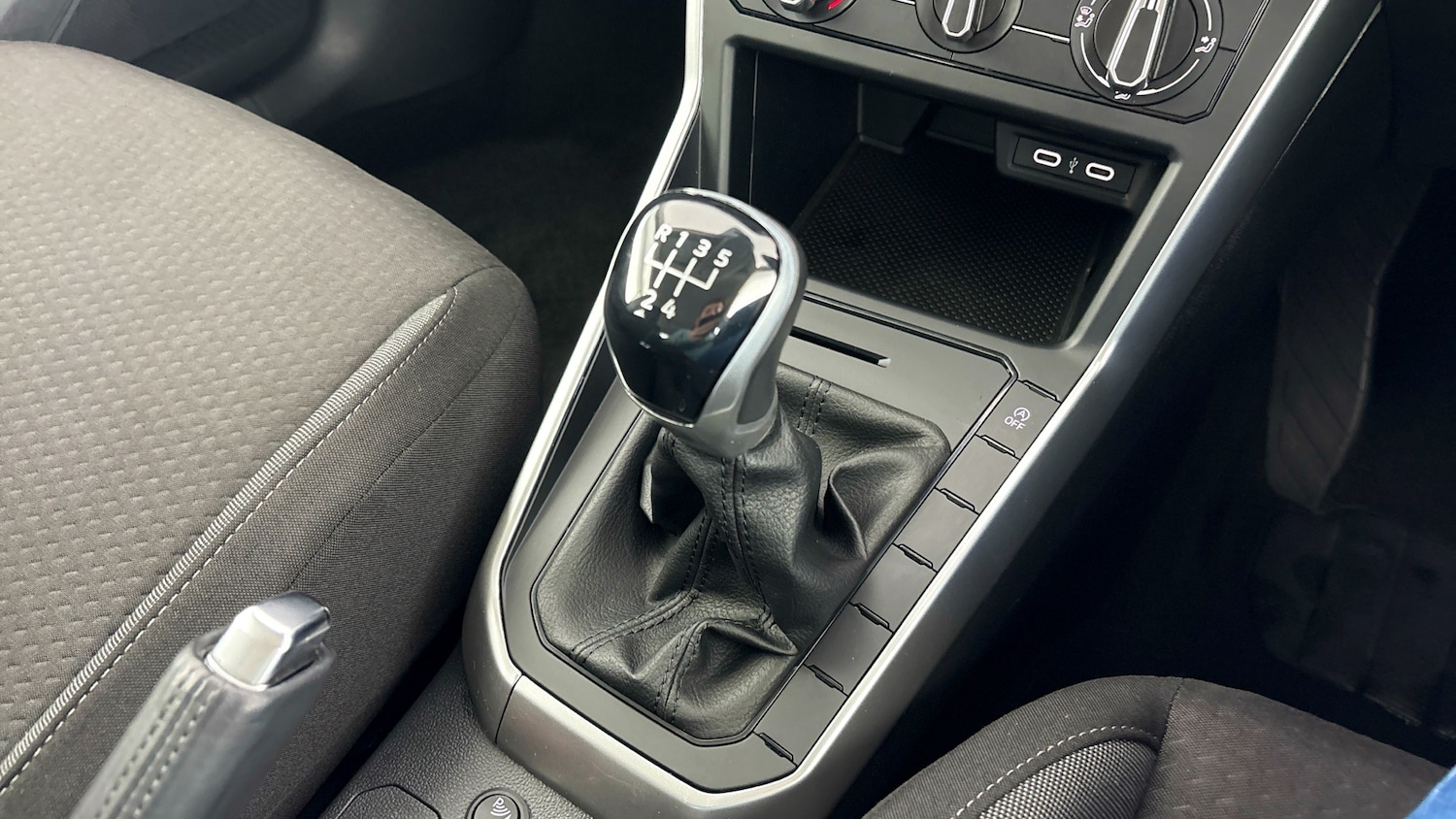 Used Volkswagen Polo 2023 for sale - 77602602: Photo 8