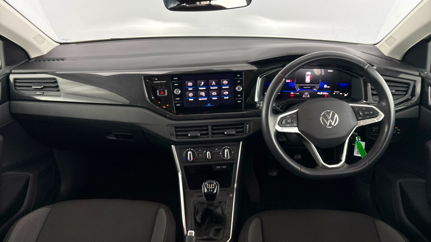 Used Volkswagen Polo 2023 for sale - 77602602: Photo 9