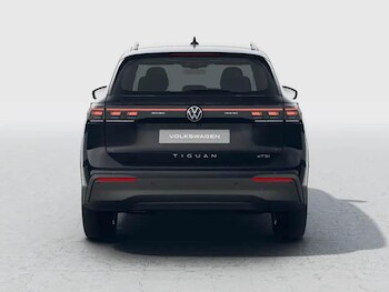 Used Volkswagen Tiguan undefined for sale - 78150067: Photo