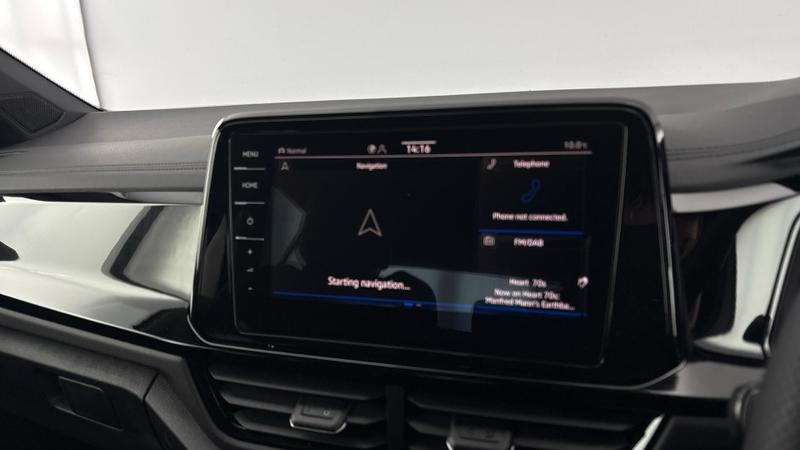 Used Volkswagen T-Roc for sale - 77447450: Photo 17