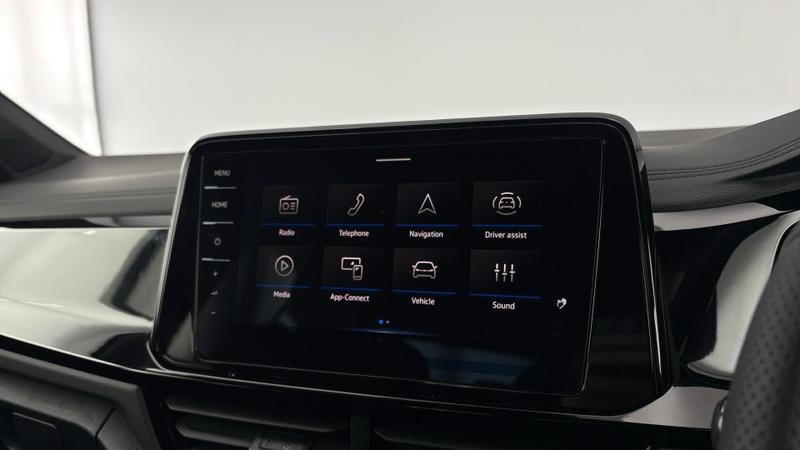 Used Volkswagen T-Roc for sale - 77447450: Photo 18