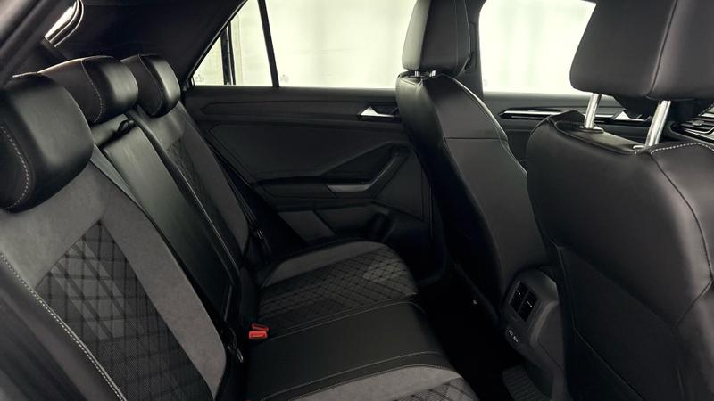 Used Volkswagen T-Roc for sale - 77447450: Photo 27