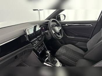 Used Volkswagen T-Roc undefined for sale - 77447450: Photo