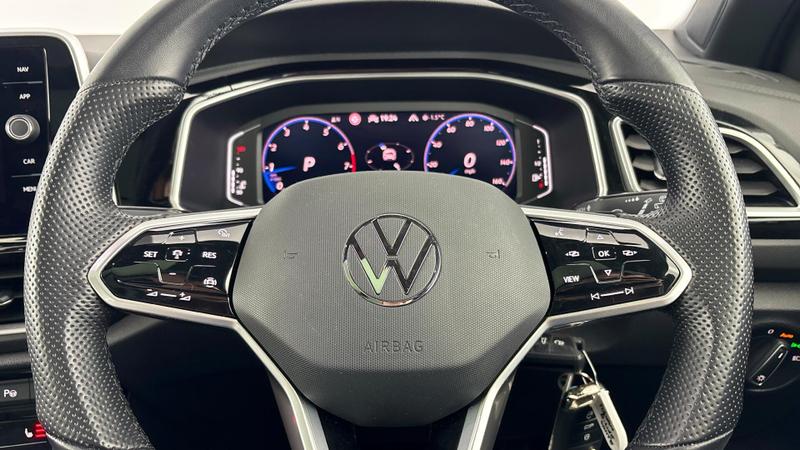 Used Volkswagen T-Roc 2022 for sale - 77001463: Photo 23