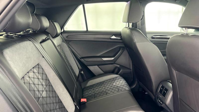 Used Volkswagen T-Roc 2022 for sale - 77001463: Photo 26