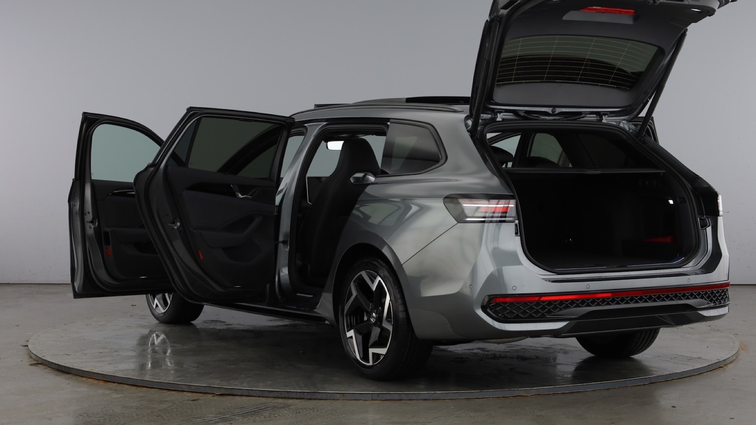 Used Volkswagen Passat 2025 for sale - 77781946: Photo 12