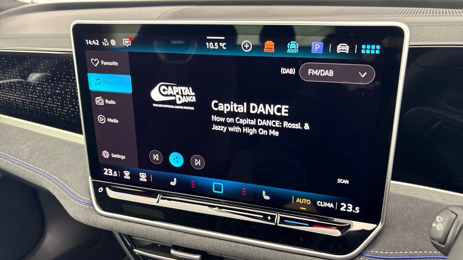 Used Volkswagen Passat 2025 for sale - 77781946: Photo 23