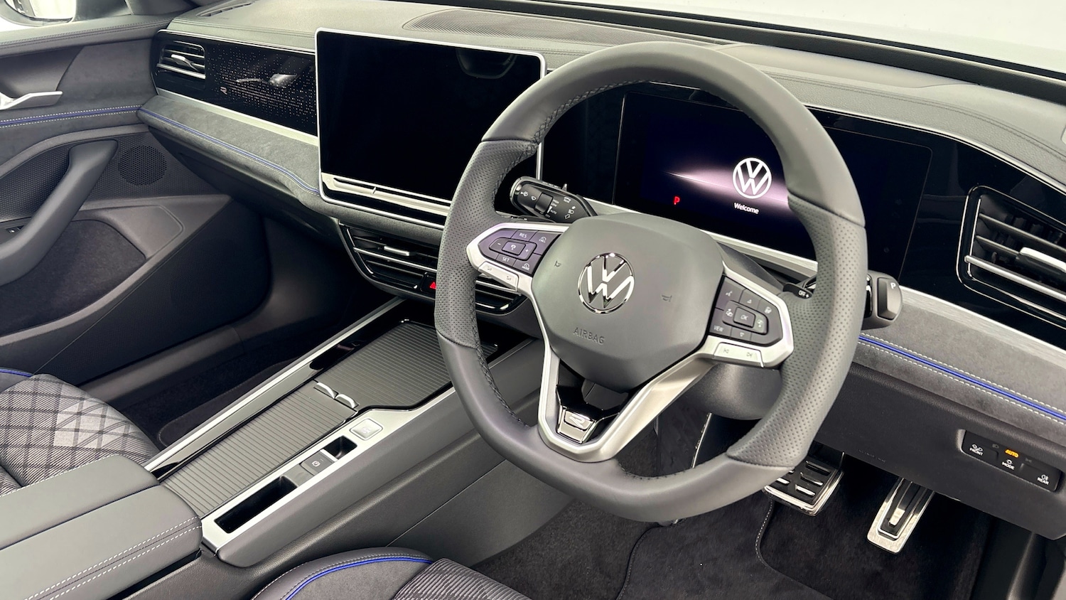 Used Volkswagen Passat 2025 for sale - 77781946: Photo 6