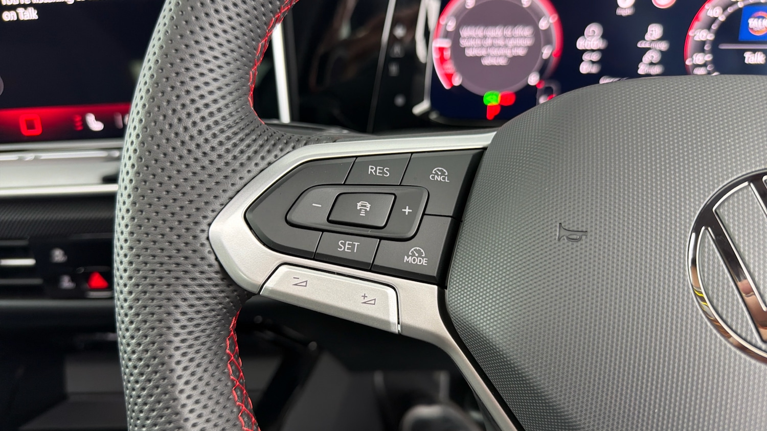 Used Volkswagen Golf 2025 for sale - 77781934: Photo 22